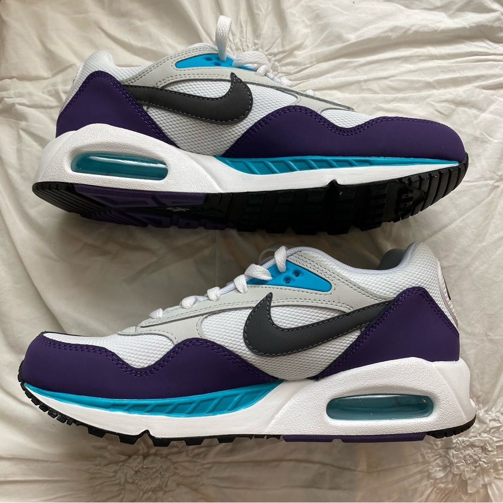NWTO Nike Air Max